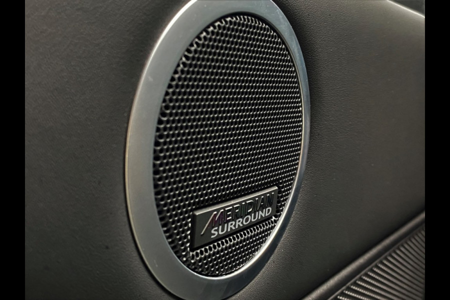 Land Rover Discovery 3.0 TD6 HSE LUXURY 7 zits head-up panorama dak