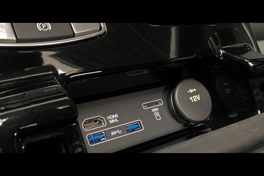 Land Rover Discovery 3.0 TD6 HSE LUXURY 7 zits head-up panorama dak