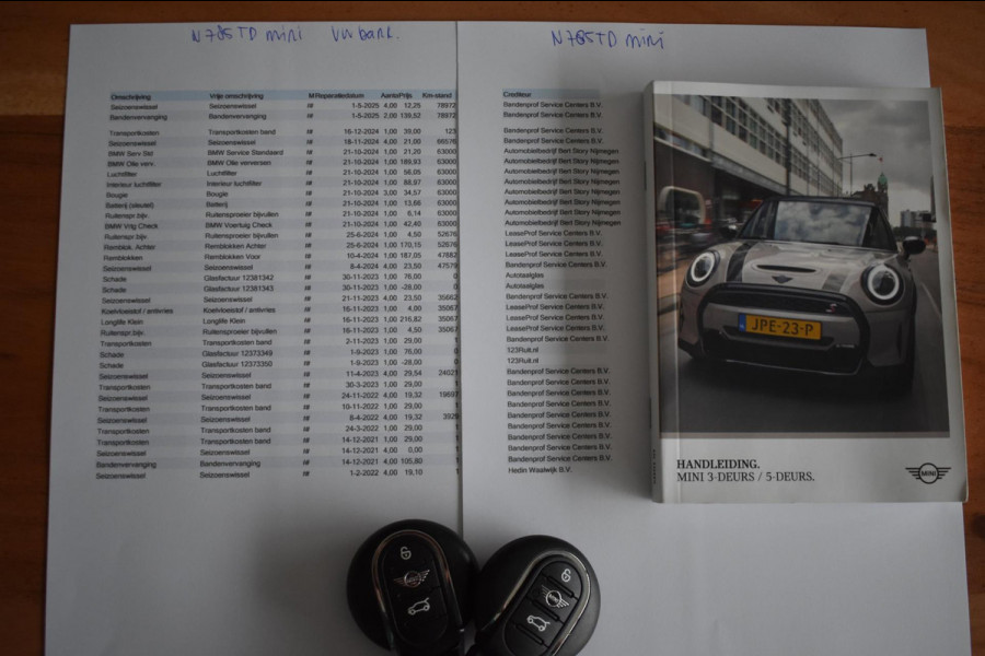 MINI Mini 1.5 Cooper APPLE CARPLAY | STUUR / STOELVERWARMING | DEALER ONDERHOUDEN | SFEERVERLICHTING | NAVIGATIE