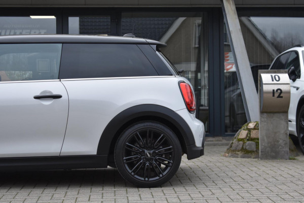 MINI Mini 1.5 Cooper APPLE CARPLAY | STUUR / STOELVERWARMING | DEALER ONDERHOUDEN | SFEERVERLICHTING | NAVIGATIE