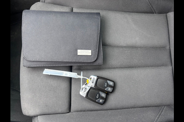 Audi A4 Avant 1.4 TFSI Sport S line black edition | Cruise + Navi Nu € 14.750,-!!!