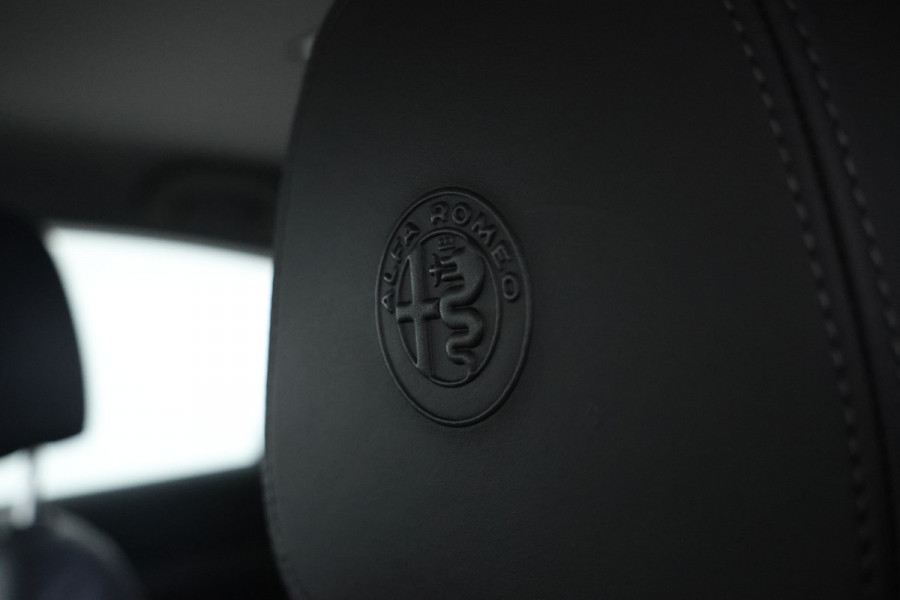 Alfa Romeo Stelvio 2.2d Super Automaat! 190Pk, Leer, Navigatie, Climate,