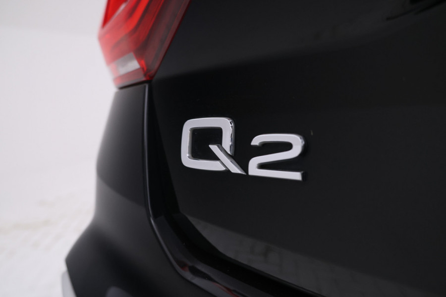 Audi Q2 30 TFSI S Edition Virtual cockpit, Leer, Panorama,