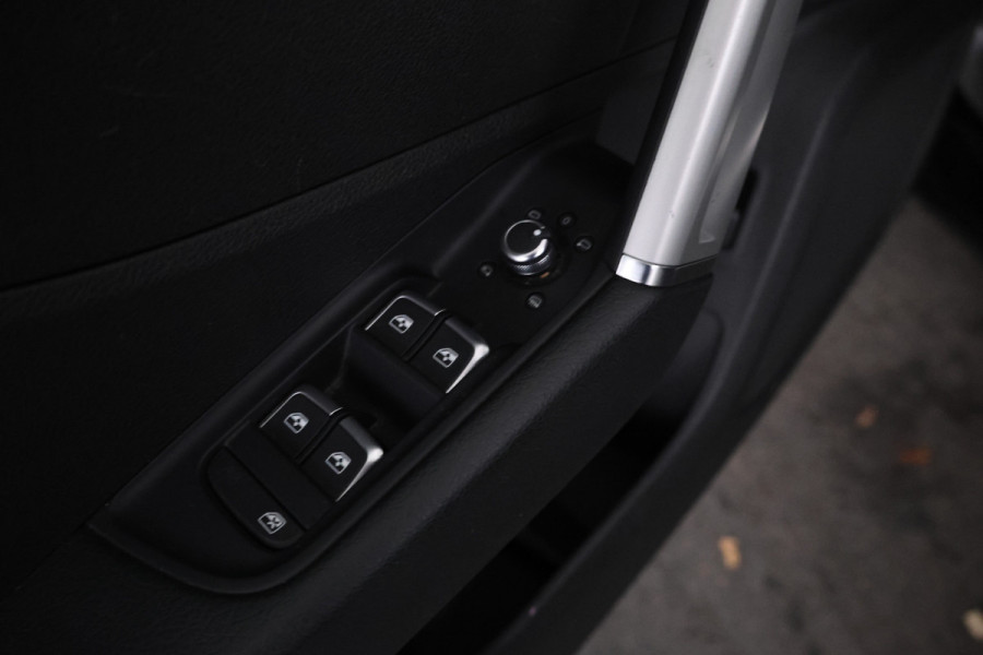 Audi Q2 30 TFSI S Edition Virtual cockpit, Leer, Panorama,