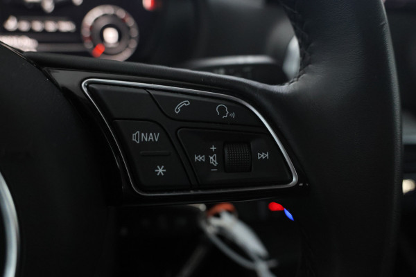 Audi Q2 30 TFSI S Edition Virtual cockpit, Leer, Panorama,