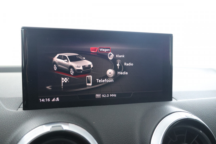 Audi Q2 30 TFSI S Edition Virtual cockpit, Leer, Panorama,