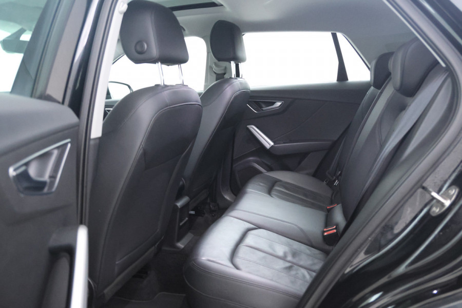 Audi Q2 30 TFSI S Edition Virtual cockpit, Leer, Panorama,
