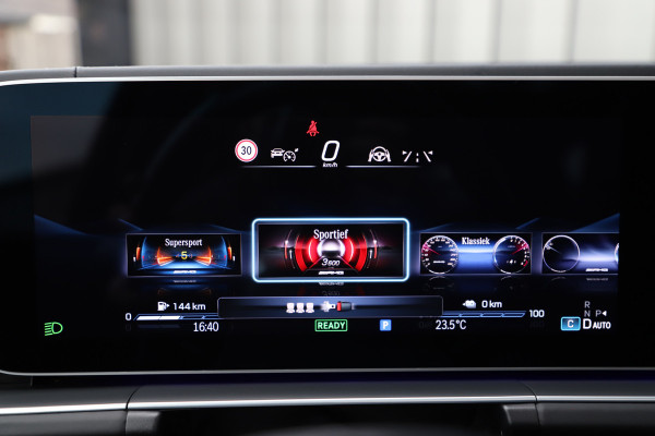 Mercedes-Benz GLE AMG 53 Hybrid 4MATIC+ | 544PK | Luchtvering | Pano | Keyles-go | Leder exclusief | Burmester | Multibeam | MBUX Tablet | Sfeerve