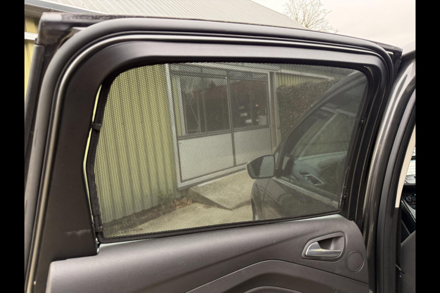 Ford C-MAX 1.0 Titanium | Stuur- & Voorruitverwarming | Navigatie | Parkeersensoren | Trekhaak |