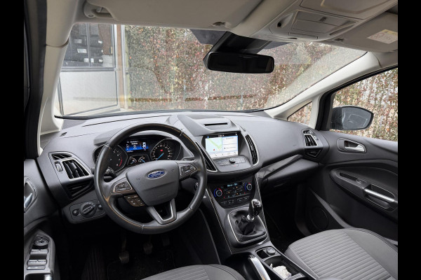 Ford C-MAX 1.0 Titanium | Stuur- & Voorruitverwarming | Navigatie | Parkeersensoren | Trekhaak |