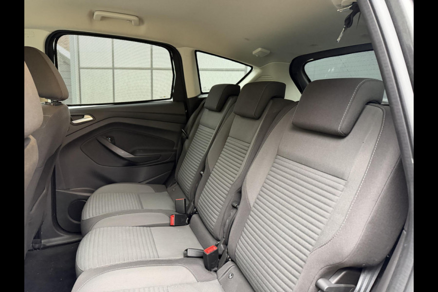 Ford C-MAX 1.0 Titanium | Stuur- & Voorruitverwarming | Navigatie | Parkeersensoren | Trekhaak |