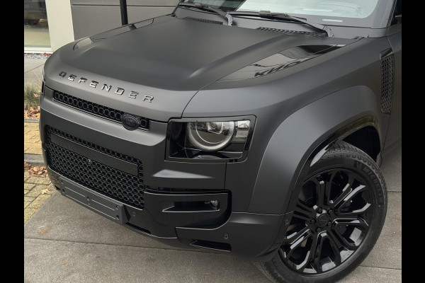 Land Rover Defender P635 110 Octa Black | Nieuw | Narvik Black | Satin