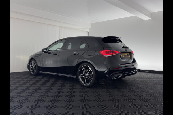 Mercedes-Benz A-Klasse 160 AMG-Sportpack Business-Solution (INCL-BTW) *WIDESCREEN-DIGI-COCKPIT | FULL-LED | LEATHER-MICROFIBRE | CAMERA | DYNAMIC-SELECT | CRUISE | HEATED-SPORTSEATS | PRIVACY-GLASS | DAB | AMBIENT-LIGHT | 18"ALU*