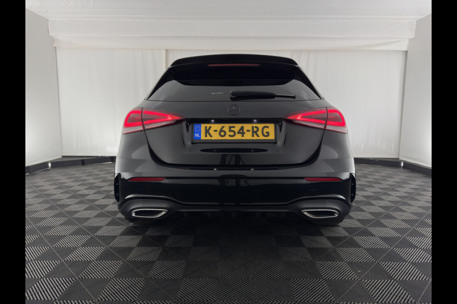 Mercedes-Benz A-Klasse 160 AMG-Sportpack Business-Solution (INCL-BTW) *WIDESCREEN-DIGI-COCKPIT | FULL-LED | LEATHER-MICROFIBRE | CAMERA | DYNAMIC-SELECT | CRUISE | HEATED-SPORTSEATS | PRIVACY-GLASS | DAB | AMBIENT-LIGHT | 18"ALU*
