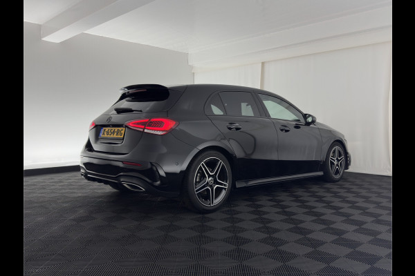 Mercedes-Benz A-Klasse 160 AMG-Sportpack Business-Solution (INCL-BTW) *WIDESCREEN-DIGI-COCKPIT | FULL-LED | LEATHER-MICROFIBRE | CAMERA | DYNAMIC-SELECT | CRUISE | HEATED-SPORTSEATS | PRIVACY-GLASS | DAB | AMBIENT-LIGHT | 18"ALU*
