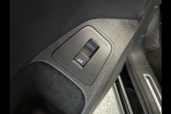 Seat Tarraco 1.5 TSi 150pk DSG Xcellence SCHUIFDAK/BEATSAUDIO/LEDER/DODEHOEK/20INCH