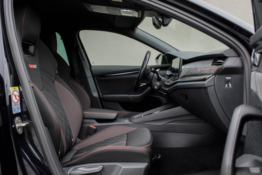 Škoda Octavia Combi 1.4 TSI RS iV PHEV Business / Standkachel/ Virtual Cockpit/ Adaptive Cruise Control/ Trekhaak/ 190kW (259PK)