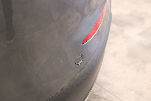 Mercedes-Benz GLC 250 4MATIC Premium Plus Burmester PDC