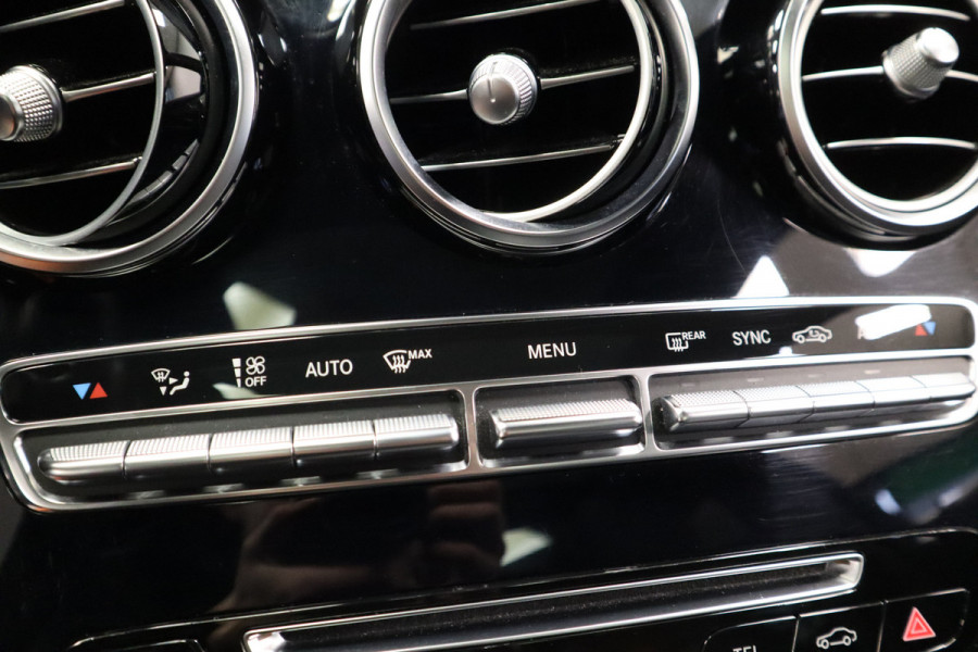 Mercedes-Benz GLC 250 4MATIC Premium Plus Burmester PDC