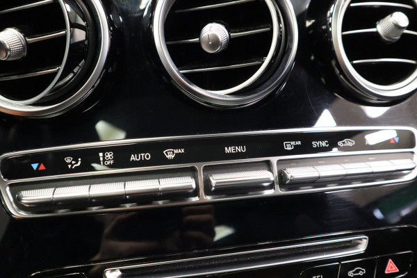 Mercedes-Benz GLC 250 4MATIC Premium Plus Burmester PDC