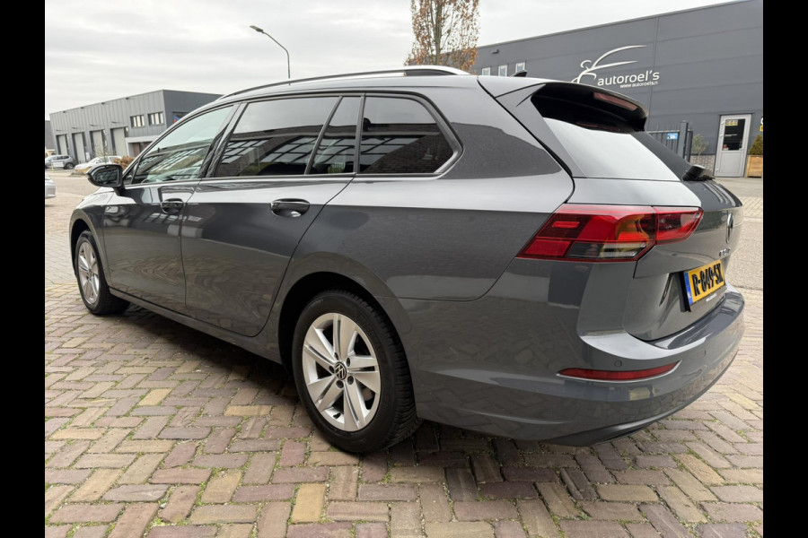 Volkswagen Golf Variant 1.0 eTSI Life / Cruise control adaptief / NAVI + Apple CarPlay - Android / Stuur-Stoel Verwarming + Veloer