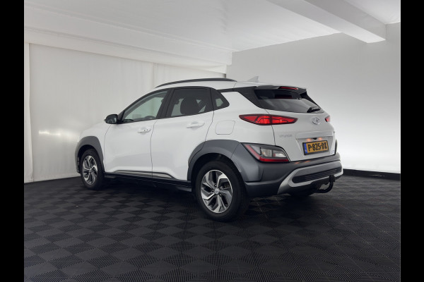 Hyundai Kona 1.6 GDI HEV Fashion (INCL-BTW) Aut. *NAVI-FULLMAP | DIGI-COCKPIT | FULL-LED | KEYLESS | CAMERA | HEAD-UP | SHIFT-PADDLES | DAB | COMFORT-SEATS | PRIVACY-GLASS | TOWBAR | 16 "ALU*