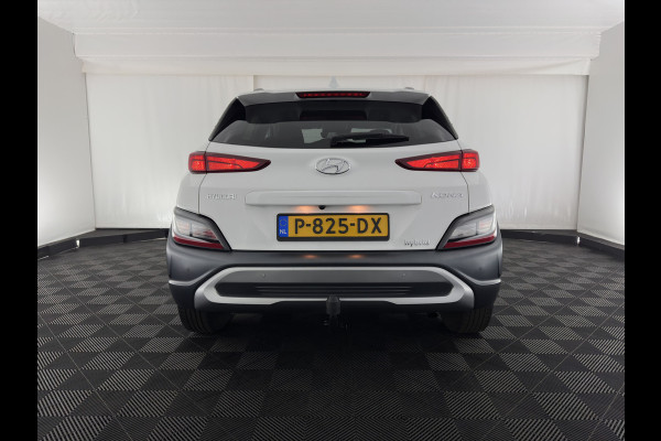 Hyundai Kona 1.6 GDI HEV Fashion (INCL-BTW) Aut. *NAVI-FULLMAP | DIGI-COCKPIT | FULL-LED | KEYLESS | CAMERA | HEAD-UP | SHIFT-PADDLES | DAB | COMFORT-SEATS | PRIVACY-GLASS | TOWBAR | 16 "ALU*