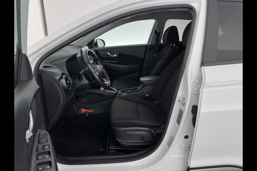 Hyundai Kona 1.6 GDI HEV Fashion (INCL-BTW) Aut. *NAVI-FULLMAP | DIGI-COCKPIT | FULL-LED | KEYLESS | CAMERA | HEAD-UP | SHIFT-PADDLES | DAB | COMFORT-SEATS | PRIVACY-GLASS | TOWBAR | 16 "ALU*