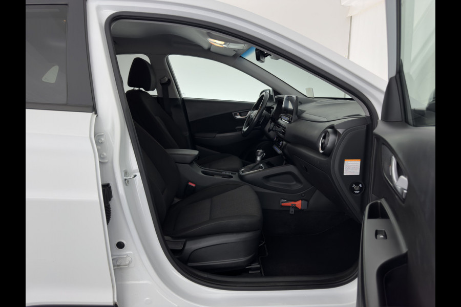 Hyundai Kona 1.6 GDI HEV Fashion (INCL-BTW) Aut. *NAVI-FULLMAP | DIGI-COCKPIT | FULL-LED | KEYLESS | CAMERA | HEAD-UP | SHIFT-PADDLES | DAB | COMFORT-SEATS | PRIVACY-GLASS | TOWBAR | 16 "ALU*