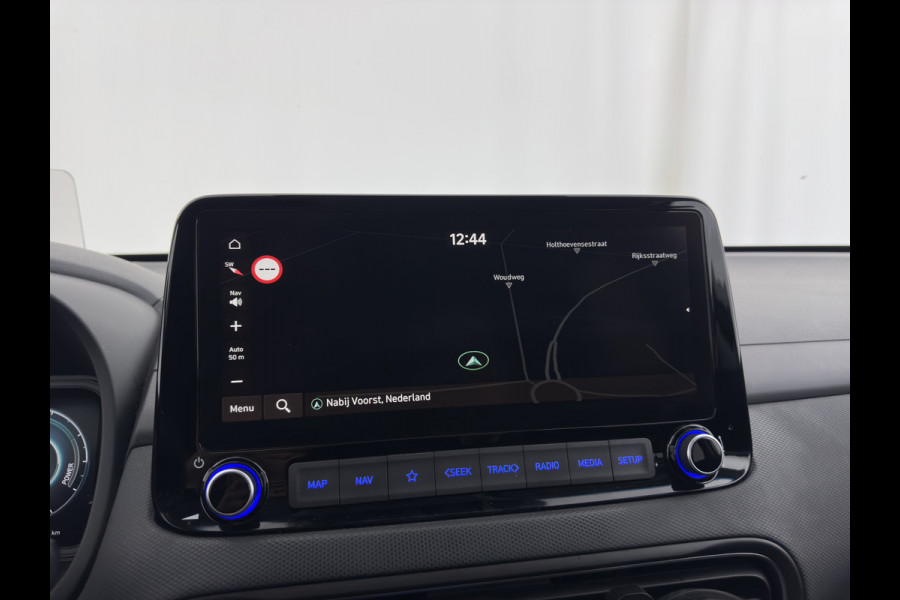 Hyundai Kona 1.6 GDI HEV Fashion (INCL-BTW) Aut. *NAVI-FULLMAP | DIGI-COCKPIT | FULL-LED | KEYLESS | CAMERA | HEAD-UP | SHIFT-PADDLES | DAB | COMFORT-SEATS | PRIVACY-GLASS | TOWBAR | 16 "ALU*