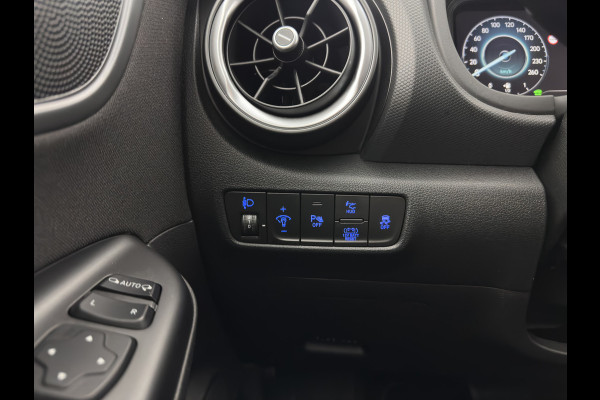 Hyundai Kona 1.6 GDI HEV Fashion (INCL-BTW) Aut. *NAVI-FULLMAP | DIGI-COCKPIT | FULL-LED | KEYLESS | CAMERA | HEAD-UP | SHIFT-PADDLES | DAB | COMFORT-SEATS | PRIVACY-GLASS | TOWBAR | 16 "ALU*