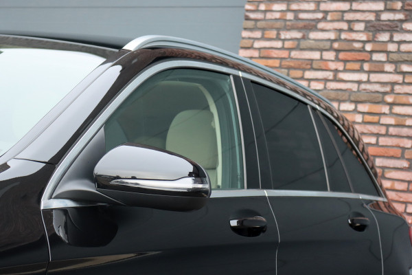 Mercedes-Benz GLC 300e 4MATIC Premium Plus | Distronic+ | Panoramadak | Memory | Leder | Trekhaak | Camera | Sfeerverlichting | Augmented Reality | Stoelverwarming |