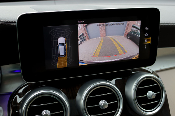 Mercedes-Benz GLC 300e 4MATIC Premium Plus | Distronic+ | Panoramadak | Memory | Leder | Trekhaak | Camera | Sfeerverlichting | Augmented Reality | Stoelverwarming |