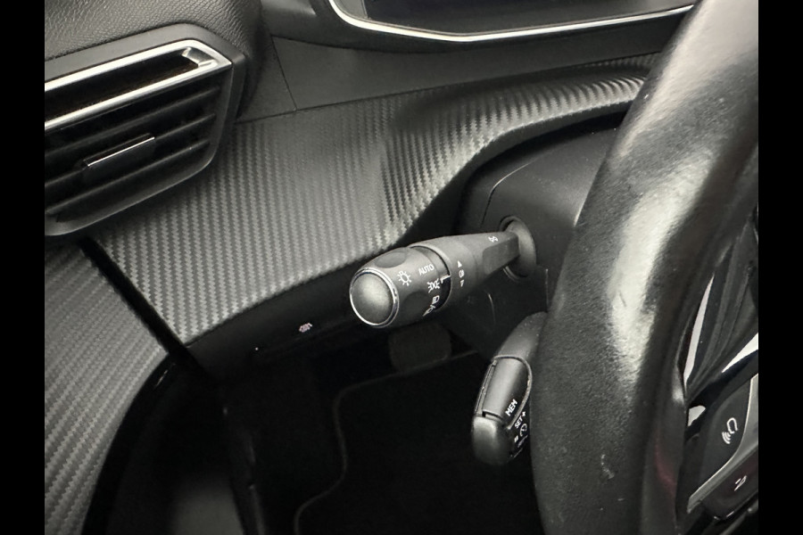 Peugeot e-208 EV Allure 50 kWh {SOH-91%} Aut *FULL-LED | DIGI-COCKPIT | BLINDSPOT | CAMERA | NAVI-FULLMAP | LANE-ASSIST | KEYLESS | DAB | CCS-FASTLOADER | TOP-VIEW | AMBIENT-LIGHT | PRIVACY-GLASS | 17"ALU*