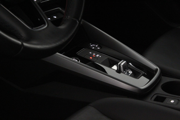 Audi A3 Sportback 40 TFSI e Edition 204pk > Leer/Camera/Stoelverwarming/virtual cockpit Plus...