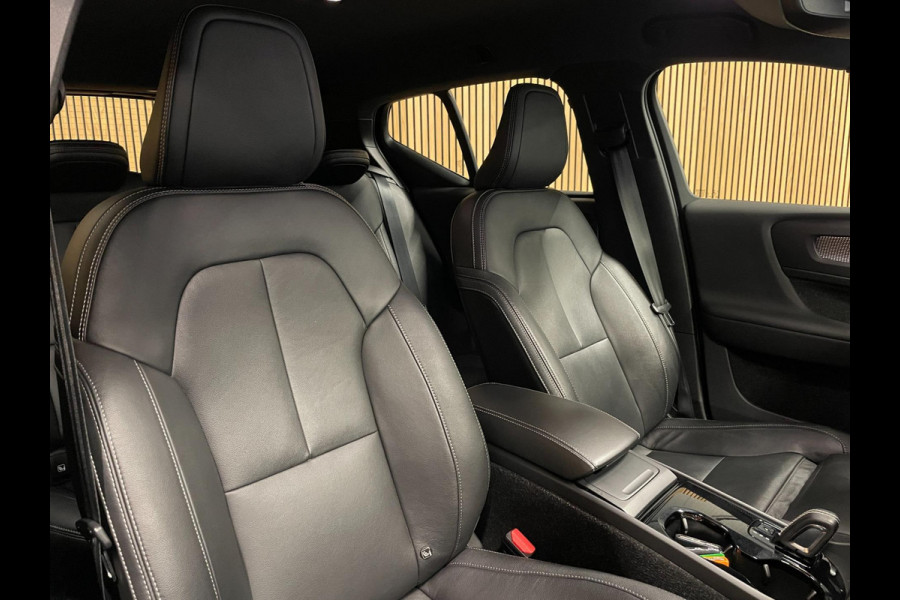 Volvo XC40 Recharge P8 AWD R-Design|TREKH.|LEDER|ELEK. KLEP|ACC|CARPLAY|CAMERA|CLIMATE+CRUISE CONTROL|NL-AUTO|NAP|INCL.BTW|1e EIG|