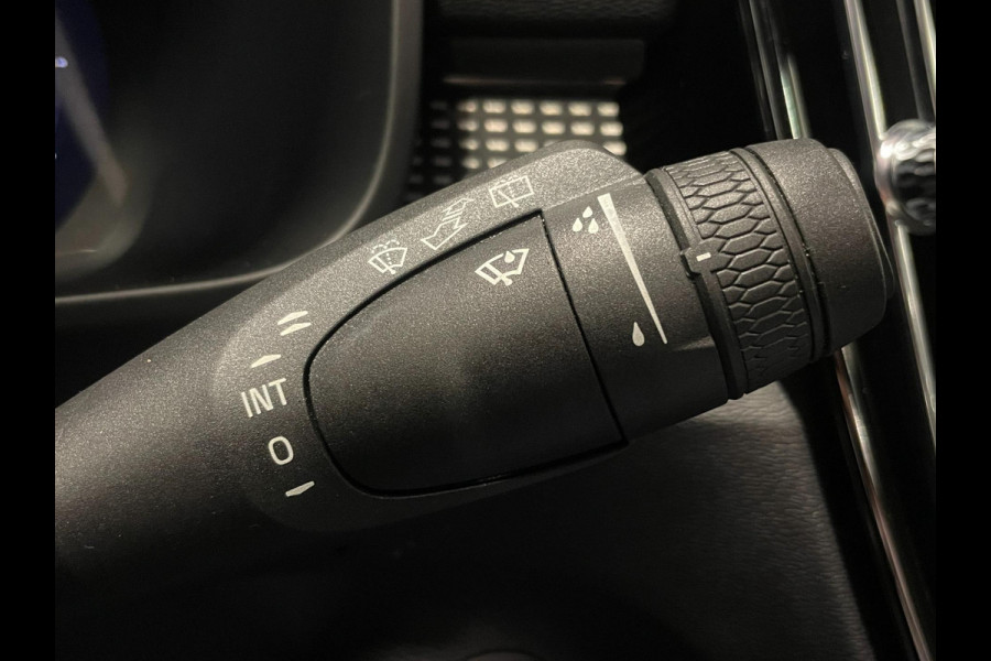 Volvo XC40 Recharge P8 AWD R-Design|TREKH.|LEDER|ELEK. KLEP|ACC|CARPLAY|CAMERA|CLIMATE+CRUISE CONTROL|NL-AUTO|NAP|INCL.BTW|1e EIG|