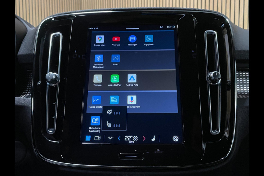 Volvo XC40 Recharge P8 AWD R-Design|TREKH.|LEDER|ELEK. KLEP|ACC|CARPLAY|CAMERA|CLIMATE+CRUISE CONTROL|NL-AUTO|NAP|INCL.BTW|1e EIG|