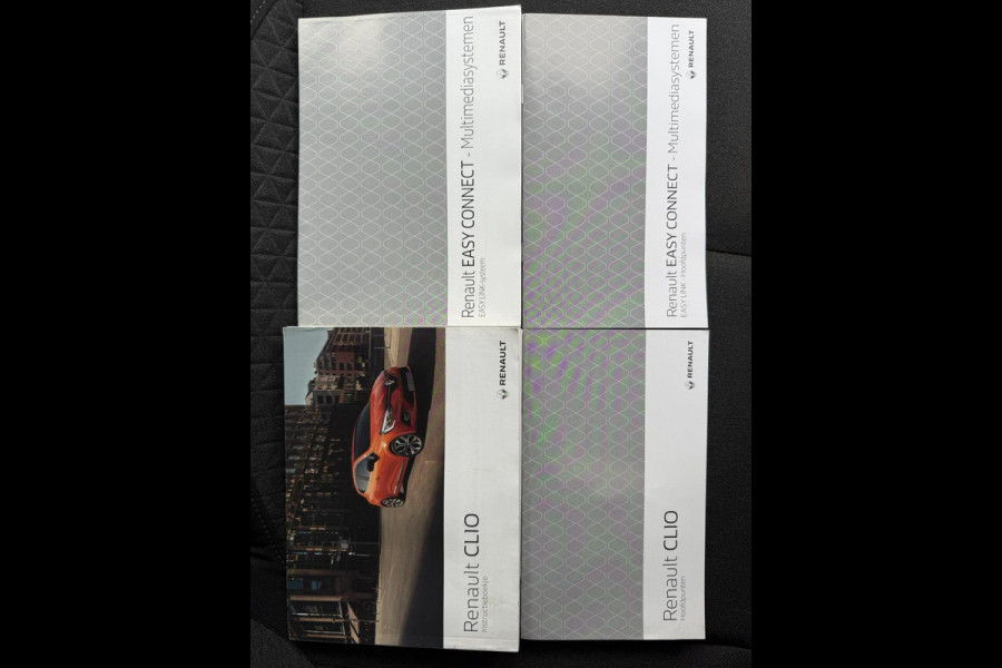 Renault Clio 1.0 TCe / Navigatie / Apple CarPlay - Android / 1e Eigenaar / ALL-Season banden / Cruise Control / PDC met optische w