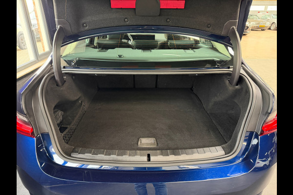 BMW 3-serie 320e LCI |Facelift | Widescreen | 2 sets velgen | Plug-in | NL Auto | NAP