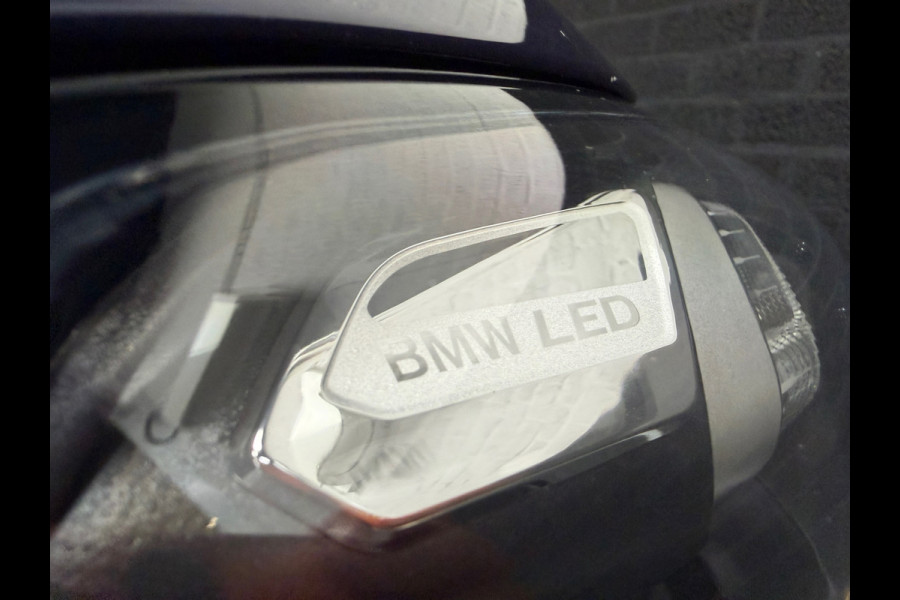 BMW 3-serie 320e LCI |Facelift | Widescreen | 2 sets velgen | Plug-in | NL Auto | NAP