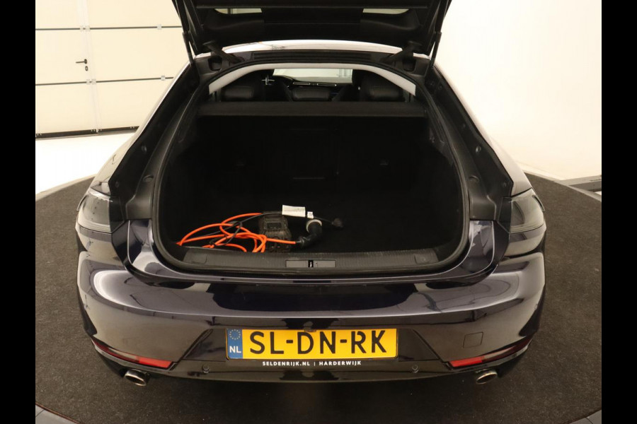 Peugeot 508 1.6 HYbrid Allure | Adaptive cruise | Half leder | Camera | Carplay | Navigatie | Full LED | Parkeerhulp | Digital Cockpit | PHEV | Plug In