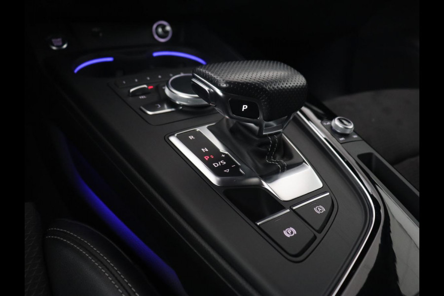 Audi A4 40 TFSI Sport S Line Black Edition | Stoelverwarming | Adaptive cruise | Keyless | Virtual Cockpit | Carplay | Half leder | Navigatie | Full LED | 19'' | Sportstoelen | Sfeerverlichting