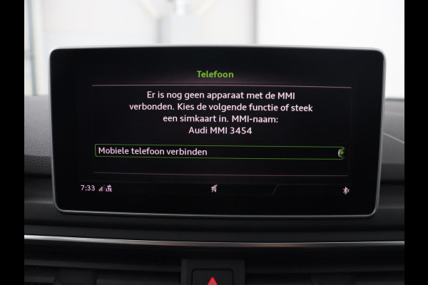Audi A4 40 TFSI Sport S Line Black Edition | Stoelverwarming | Adaptive cruise | Keyless | Virtual Cockpit | Carplay | Half leder | Navigatie | Full LED | 19'' | Sportstoelen | Sfeerverlichting
