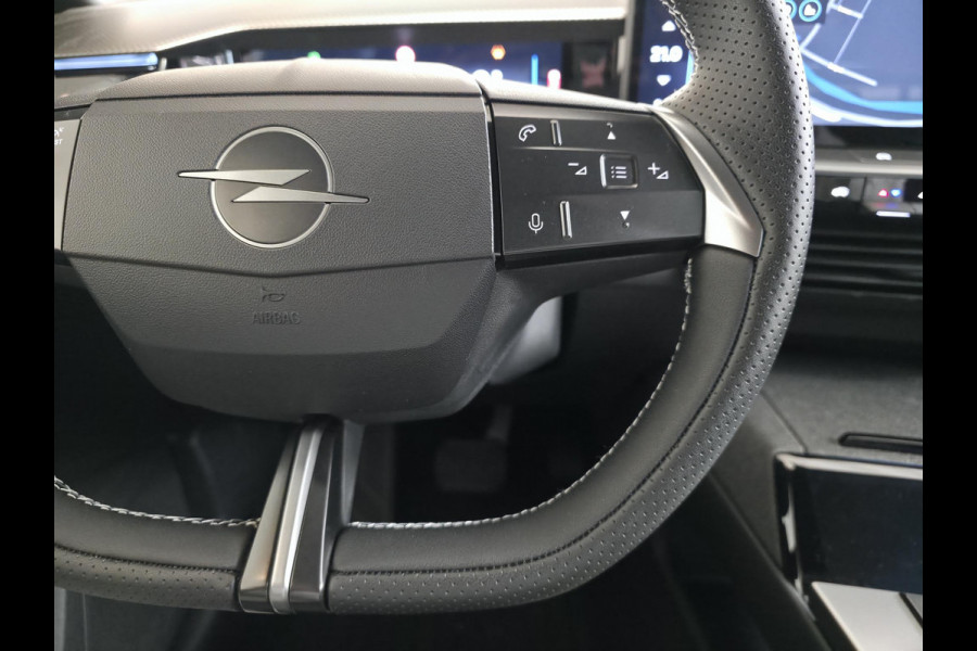 Opel Grandland 1.2 Turbo Hybrid GS Navigatie | Stoelverwarming | Stuurwielverwarming | Draadloze Telefoonlader