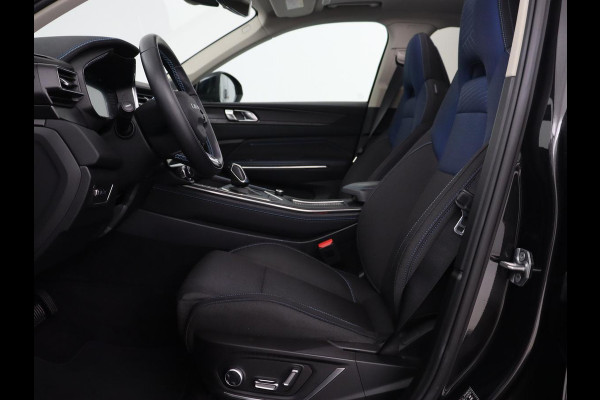 Lynk & Co 01 1.5 Plug In | Panoramadak | Infinity by Harman | Camera | Adaptive cruise | Stoelverwarming | Carplay | Memory | Full LED | PHEV