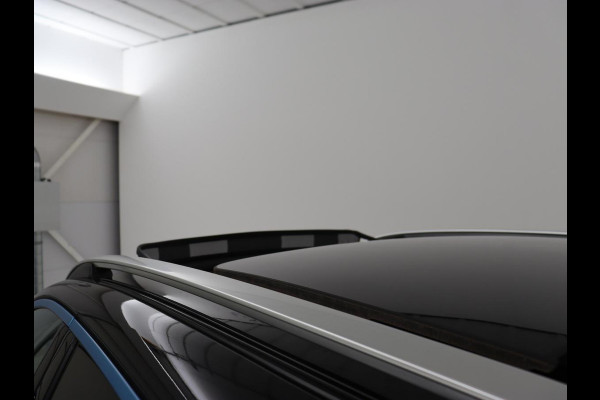 Lynk & Co 01 1.5 Plug In | Panoramadak | Infinity by Harman | Camera | Adaptive cruise | Stoelverwarming | Carplay | Memory | Full LED | PHEV