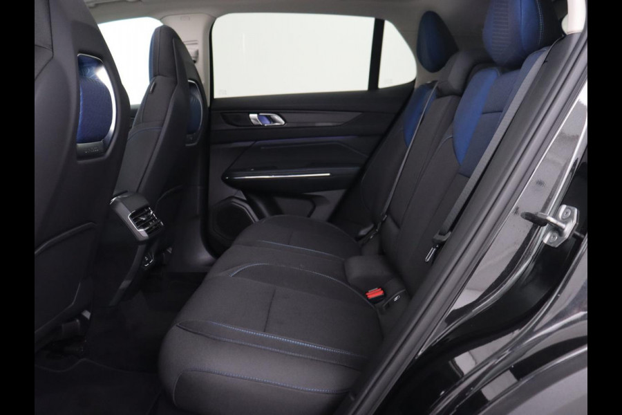 Lynk & Co 01 1.5 Plug In | Panoramadak | Infinity by Harman | Camera | Adaptive cruise | Stoelverwarming | Carplay | Memory | Full LED | PHEV