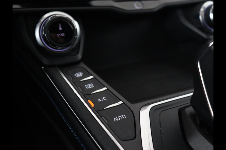 Lynk & Co 01 1.5 Plug In | Panoramadak | Infinity by Harman | Camera | Adaptive cruise | Stoelverwarming | Carplay | Memory | Full LED | PHEV