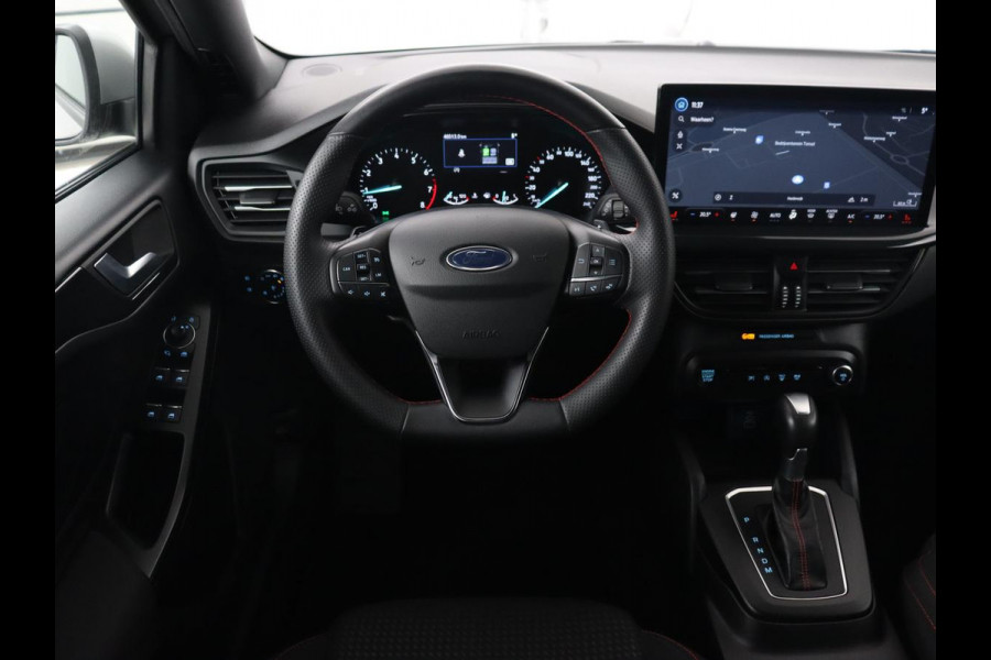 Ford Focus 1.0 EcoBoost ST Line | Stoelverwarming | Camera | Carplay | Full LED | Climate control | Parkeerhulp | Cruise control | Bluetooth